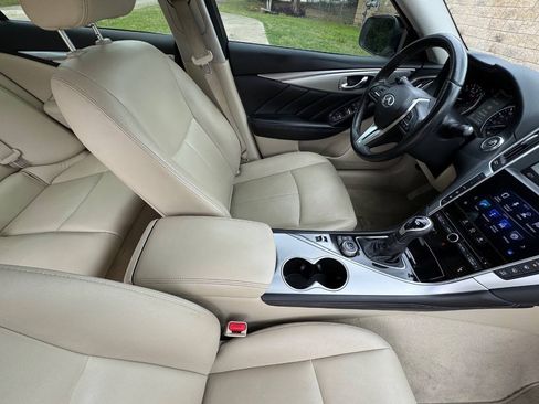 Used 2019 INFINITI Q50 Luxe w/ Essential Package (3.0T Luxe) RWD image 26
