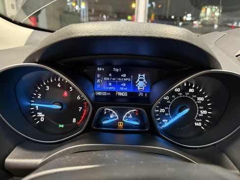 Used 2018 Ford Escape Titanium AWD/4WD image 21