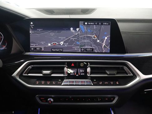 Used 2019 BMW X7 xDrive50i w/ M Sport Package AWD/4WD image 31