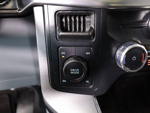 Used 2023 Ford F150 Lariat w/ Equipment Group 502A High image 9