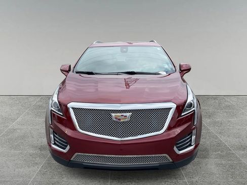 Used 2018 Cadillac XT5 Luxury w/ Driver Awareness Package image 8