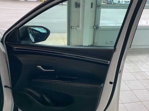 Certified 2023 Hyundai Tucson SEL w/ Winter Package image 16