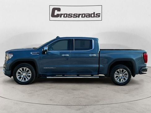 Used 2024 GMC Sierra 1500 Denali image 2