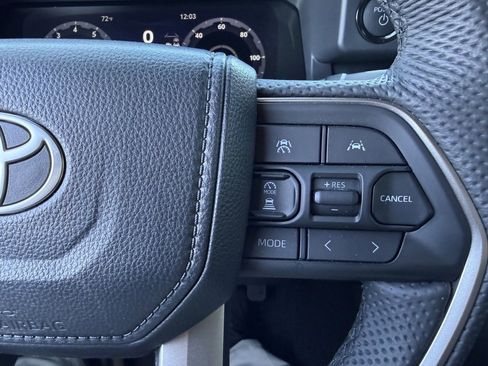 Certified 2025 Toyota Tacoma Trailhunter image 22