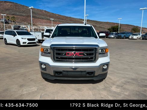 Used 2015 GMC Sierra 1500 SLE w/ SLE Value Package image 8