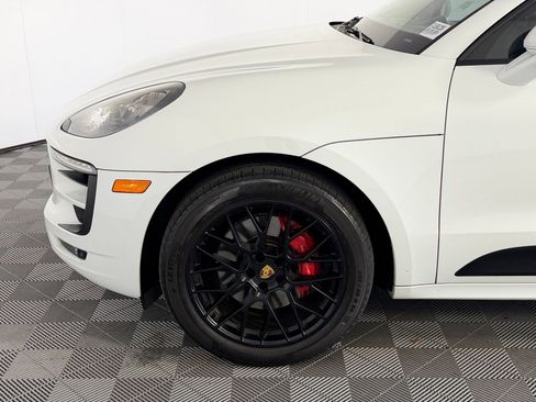Used 2018 Porsche Macan GTS image 11