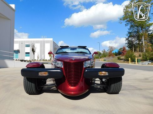 Used 2002 Chrysler Prowler RWD image 3