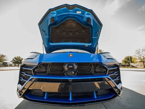 Used 2019 Lamborghini Urus image 19