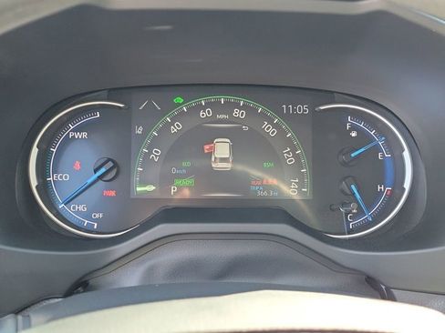 Used 2024 Toyota RAV4 AWD Hybrid image 32
