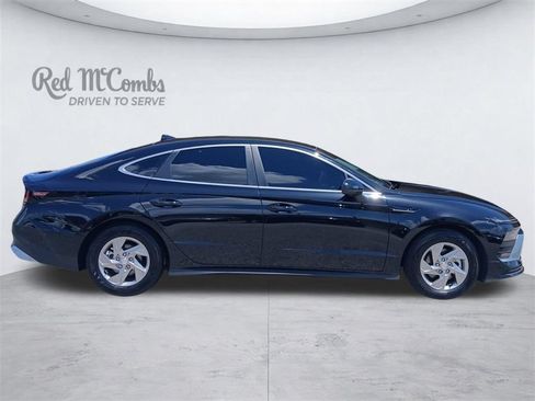 Used 2026 Hyundai Sonata SE FWD image 9