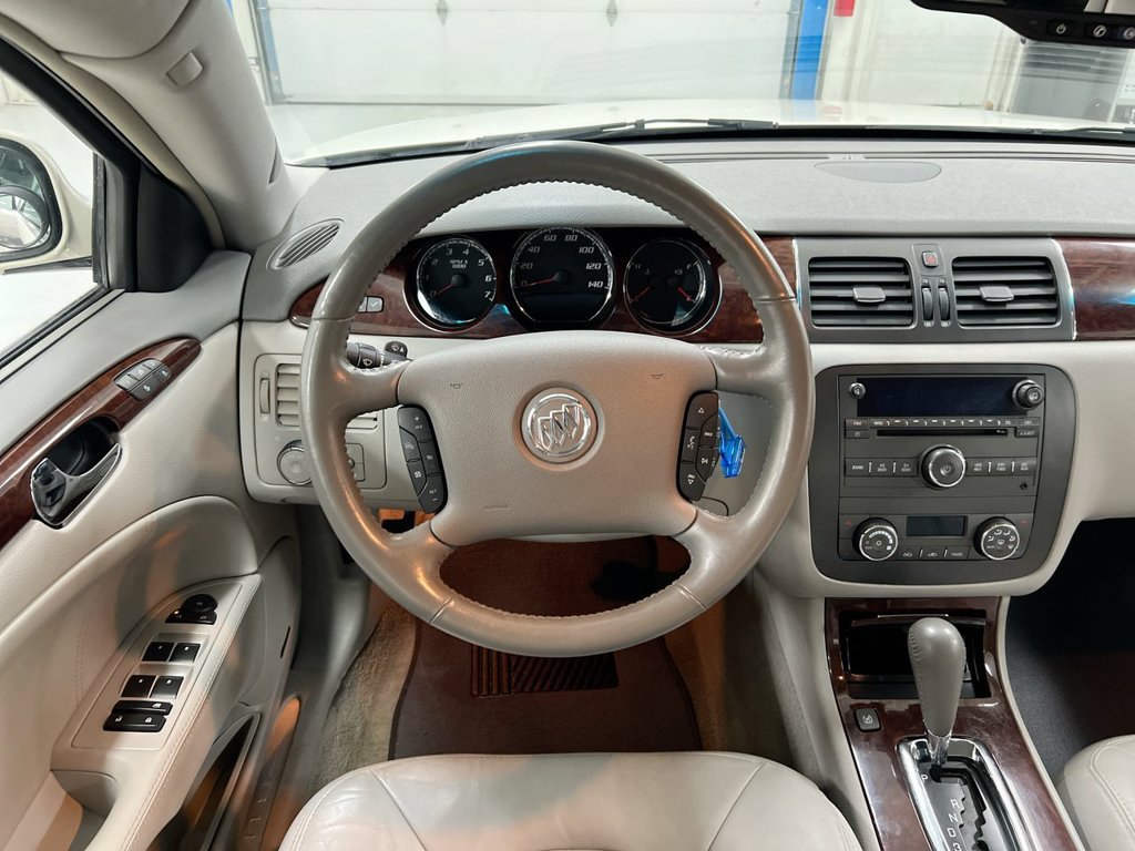 Used 2011 Buick Lucerne CXL FWD image 11