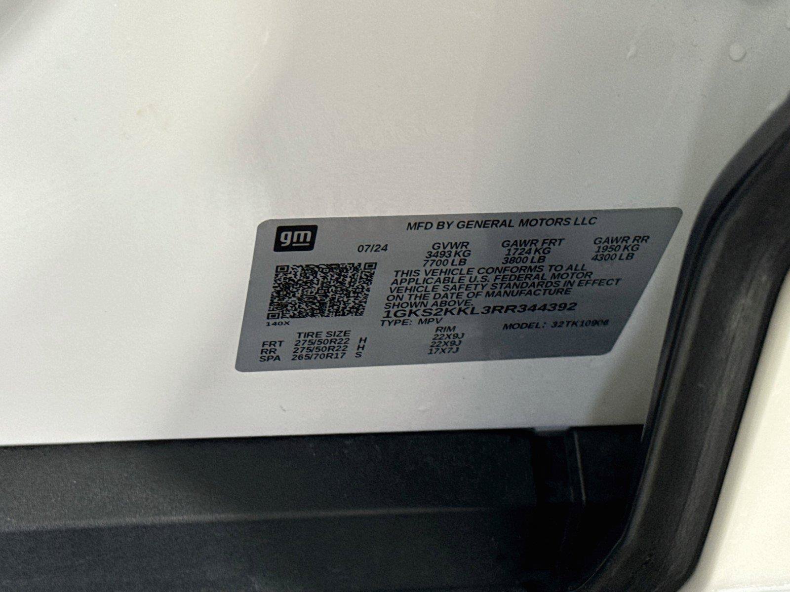 Used 2024 GMC Yukon XL Denali Ultimate AWD/4WD image 29