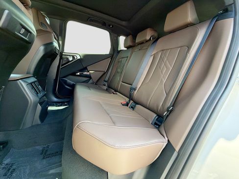 New 2026 BMW X3 xDrive30i w/ Premium Package AWD/4WD image 21