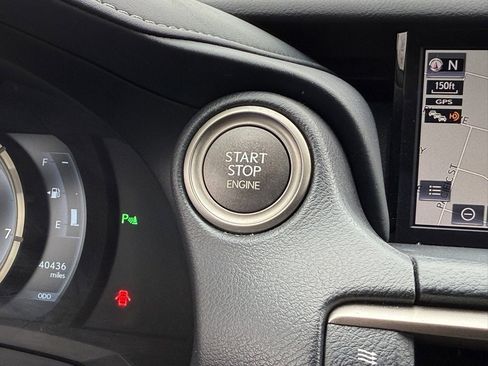 Used 2018 Lexus IS 350 image 31