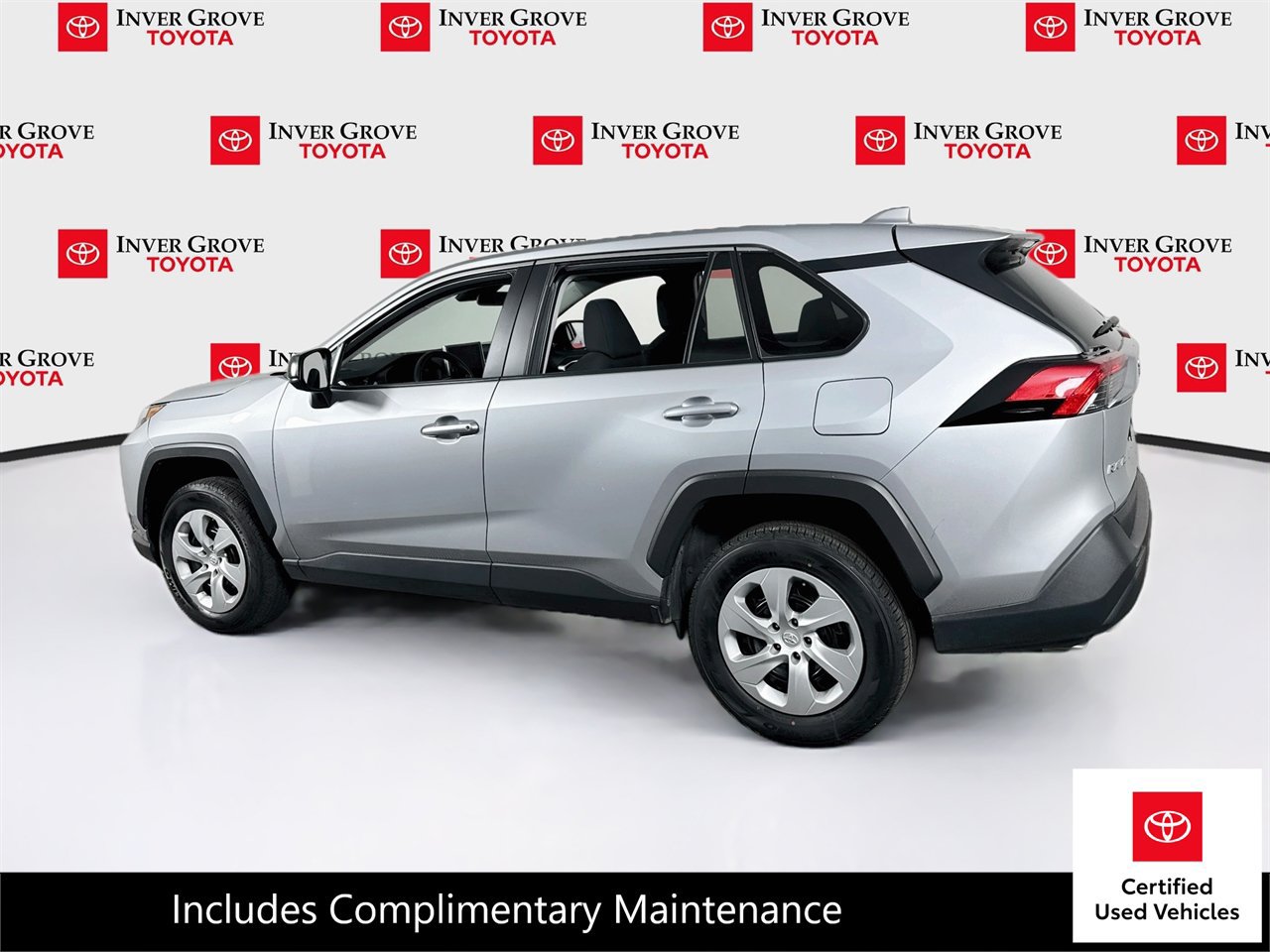 Certified 2025 Toyota RAV4 LE AWD/4WD image 7