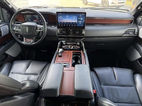 Certified 2023 Lincoln Navigator Reserve image 26