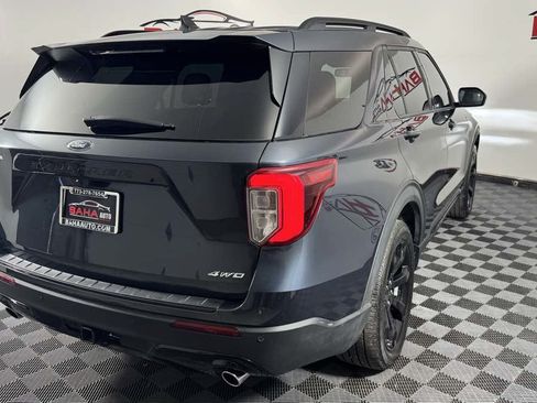 Used 2023 Ford Explorer ST-Line w/ Class IV Trailer Tow Package AWD/4WD image 6