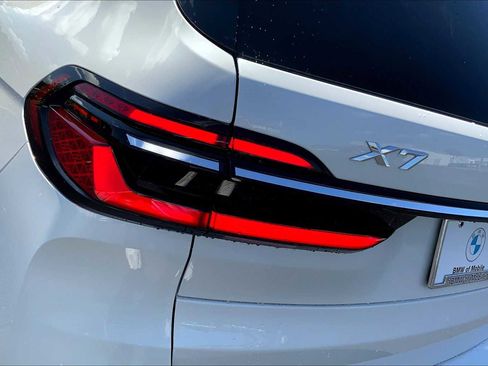 New 2026 BMW X7 xDrive40i image 15