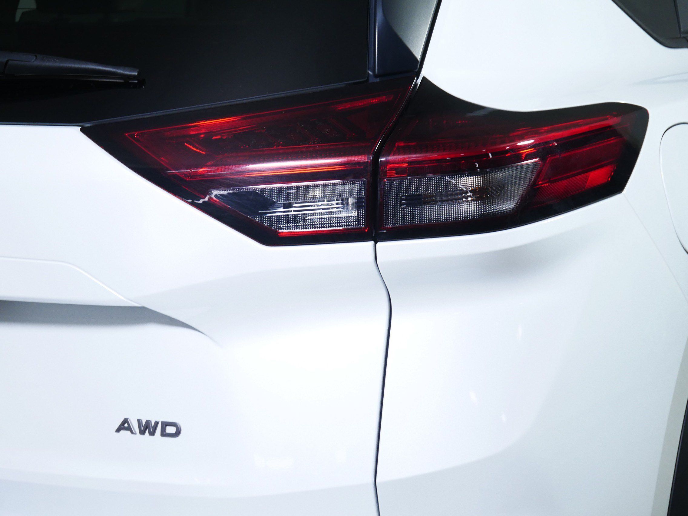Used 2025 Nissan Rogue SV AWD/4WD image 17
