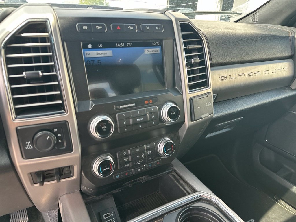 Used 2019 Ford F350 Platinum w/ Platinum Ultimate Package AWD/4WD image 15