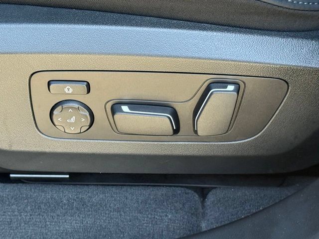 Used 2026 BMW X3 xDrive30i w/ Premium Package AWD/4WD image 21