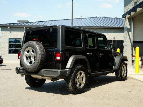 Used 2021 Jeep Wrangler Unlimited Sport image 14