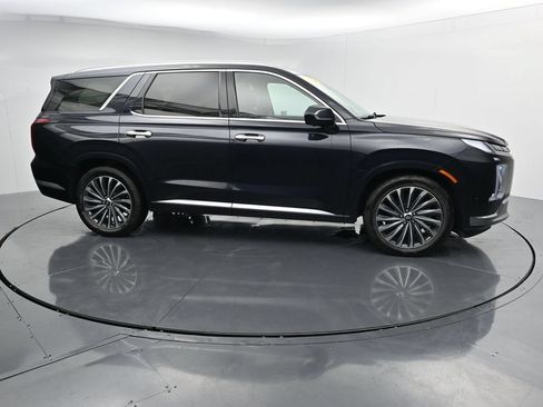 Used 2024 Hyundai Palisade Calligraphy AWD/4WD image 9