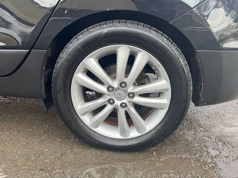 Used 2010 Hyundai Tucson Limited image 27