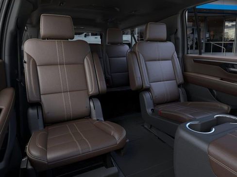 New 2026 Chevrolet Suburban High Country AWD/4WD image 17