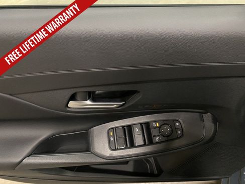 New 2026 Nissan Sentra SV w/ Floor Mat Package FWD image 23