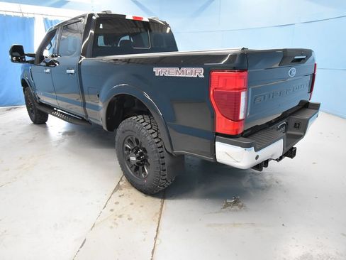 Used 2021 Ford F250 Lariat w/ Tremor Off-Road Package AWD/4WD image 36