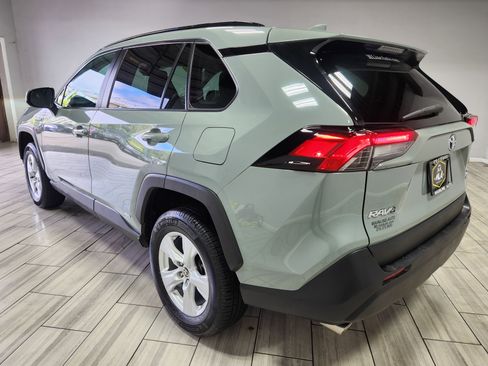 Used 2021 Toyota RAV4 XLE image 3