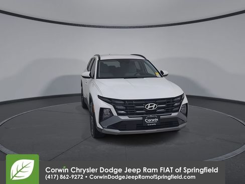 Used 2025 Hyundai Tucson SEL FWD image 4