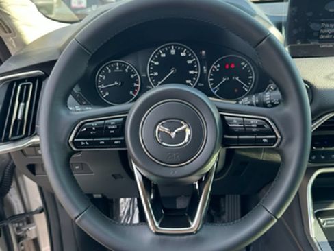 Used 2026 MAZDA CX-90 3.3 Turbo w/ Preferred Package AWD/4WD image 19