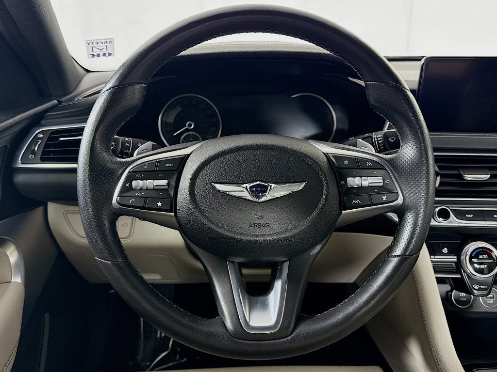 Used 2023 Genesis G70 2.0T AWD/4WD image 12