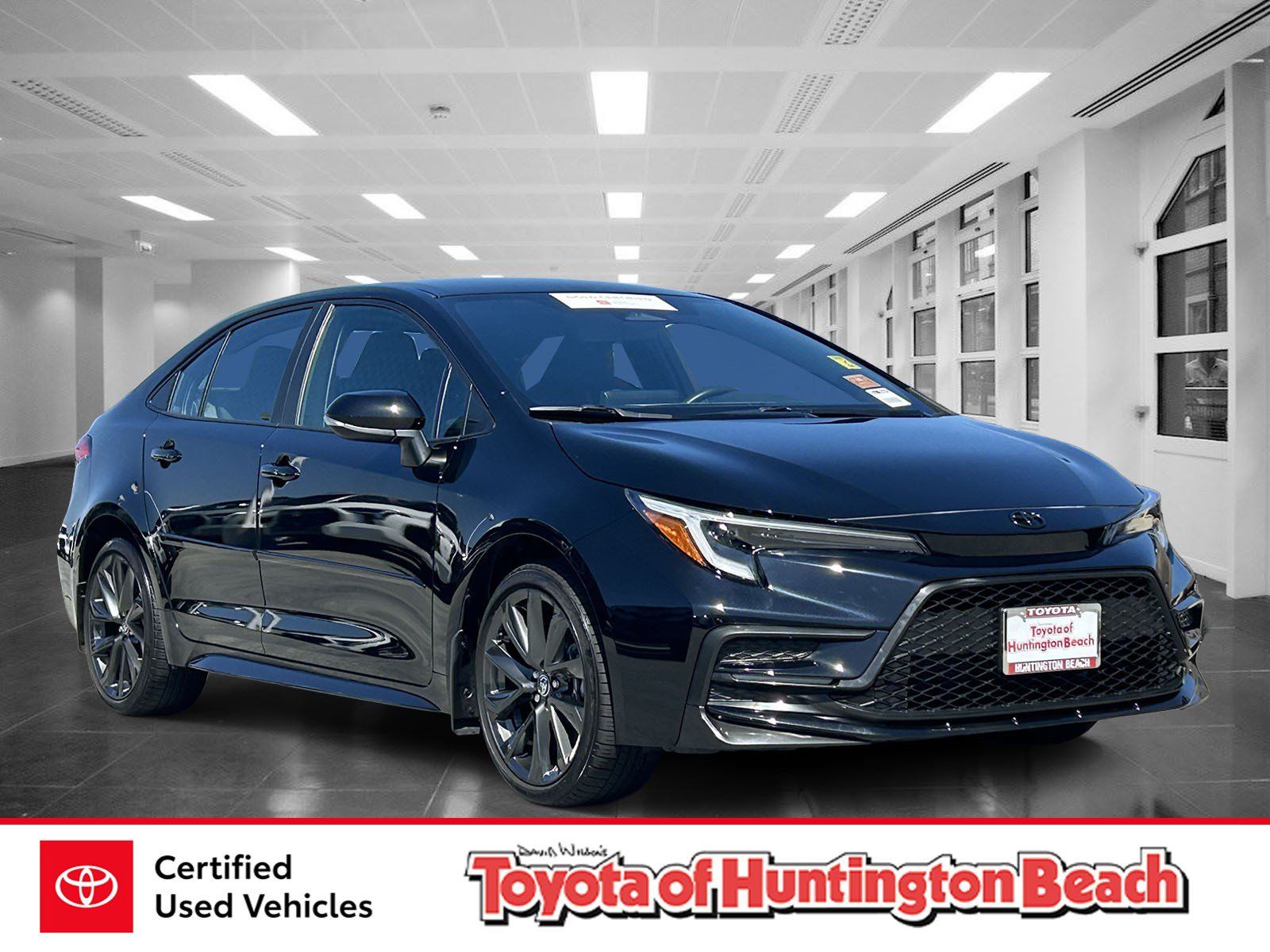 Certified 2024 Toyota Corolla SE FWD image 1