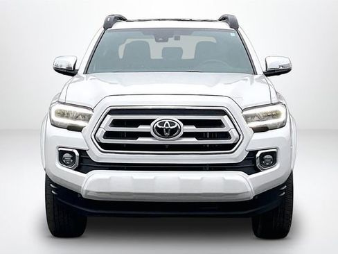 Used 2023 Toyota Tacoma Limited w/ Black Out Package (TMS) image 3