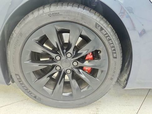 Used 2019 Tesla Model S 100D image 64