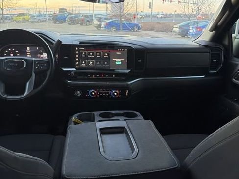 Used 2023 GMC Sierra 1500 Elevation image 13