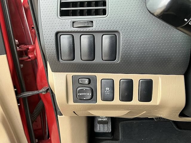 Used 2013 Toyota Tacoma PreRunner w/ Convenience Pkg RWD image 18