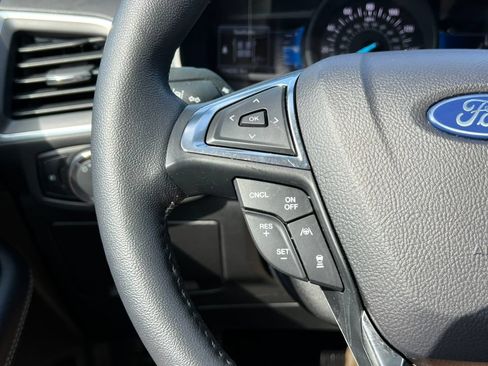 Certified 2024 Ford Edge Titanium w/ Equipment Group 301A AWD/4WD image 17