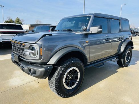 Used 2022 Ford Bronco Badlands image 35