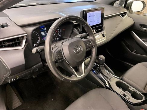 Used 2024 Toyota Corolla SE FWD image 13