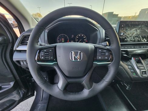 New 2026 Honda Odyssey EX-L image 10