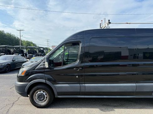 Used 2015 Ford Transit 250 148 Medium Roof RWD image 4