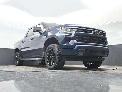 Used 2023 Chevrolet Silverado 1500 RST AWD/4WD image 33