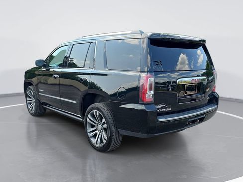 Certified 2020 GMC Yukon Denali w/ Denali Premium Package AWD/4WD image 6