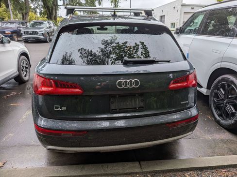 Used 2019 Audi Q5 2.0T Premium Plus w/ Premium Plus Package AWD/4WD image 3