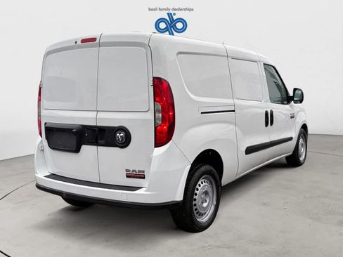 Used 2022 RAM ProMaster City Tradesman FWD image 5