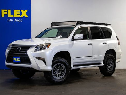 Used 2014 Lexus GX 460 image 1